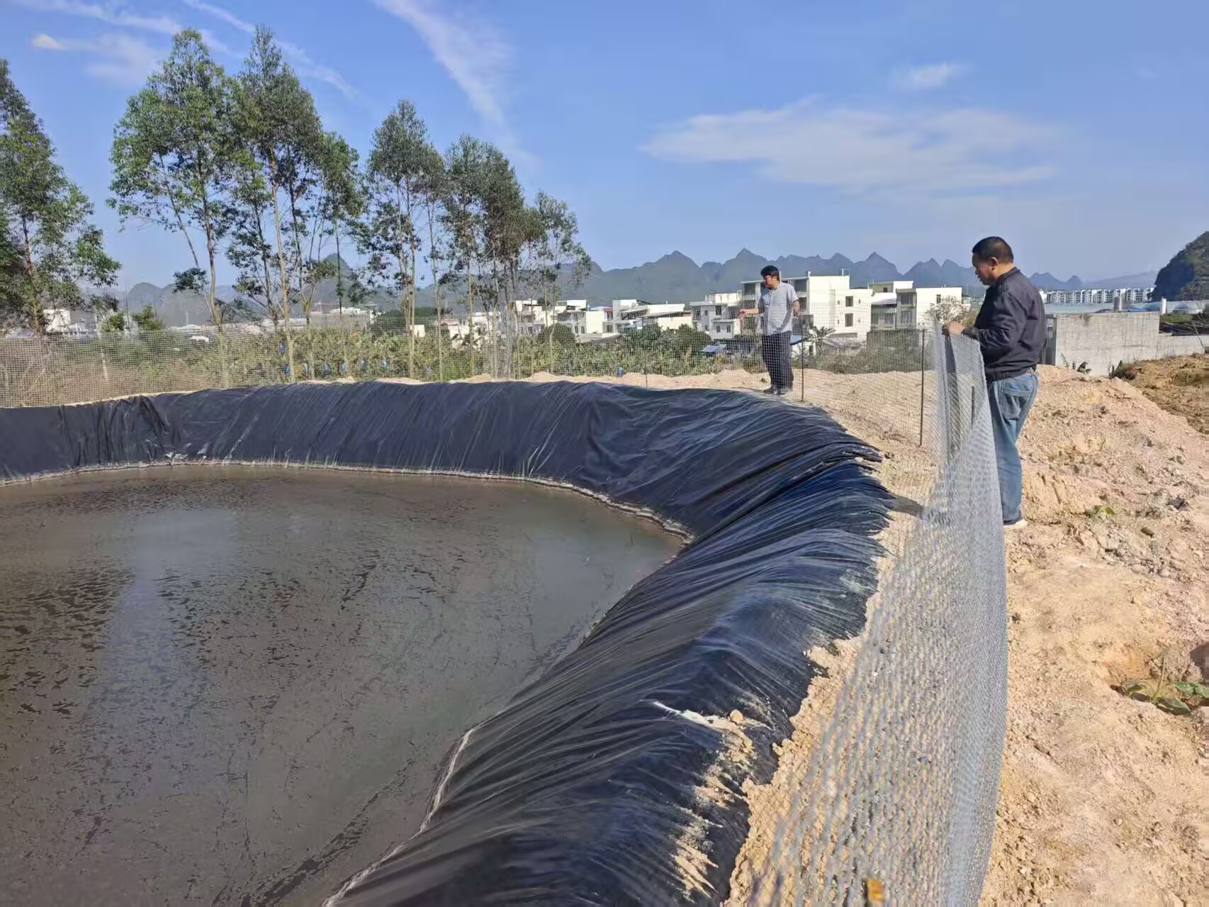 3b6a0d67c5c40cf863c2baa4e05b100a.jpg 3b6a0d67c5c40cf863c2baa4e05b100a.jpg